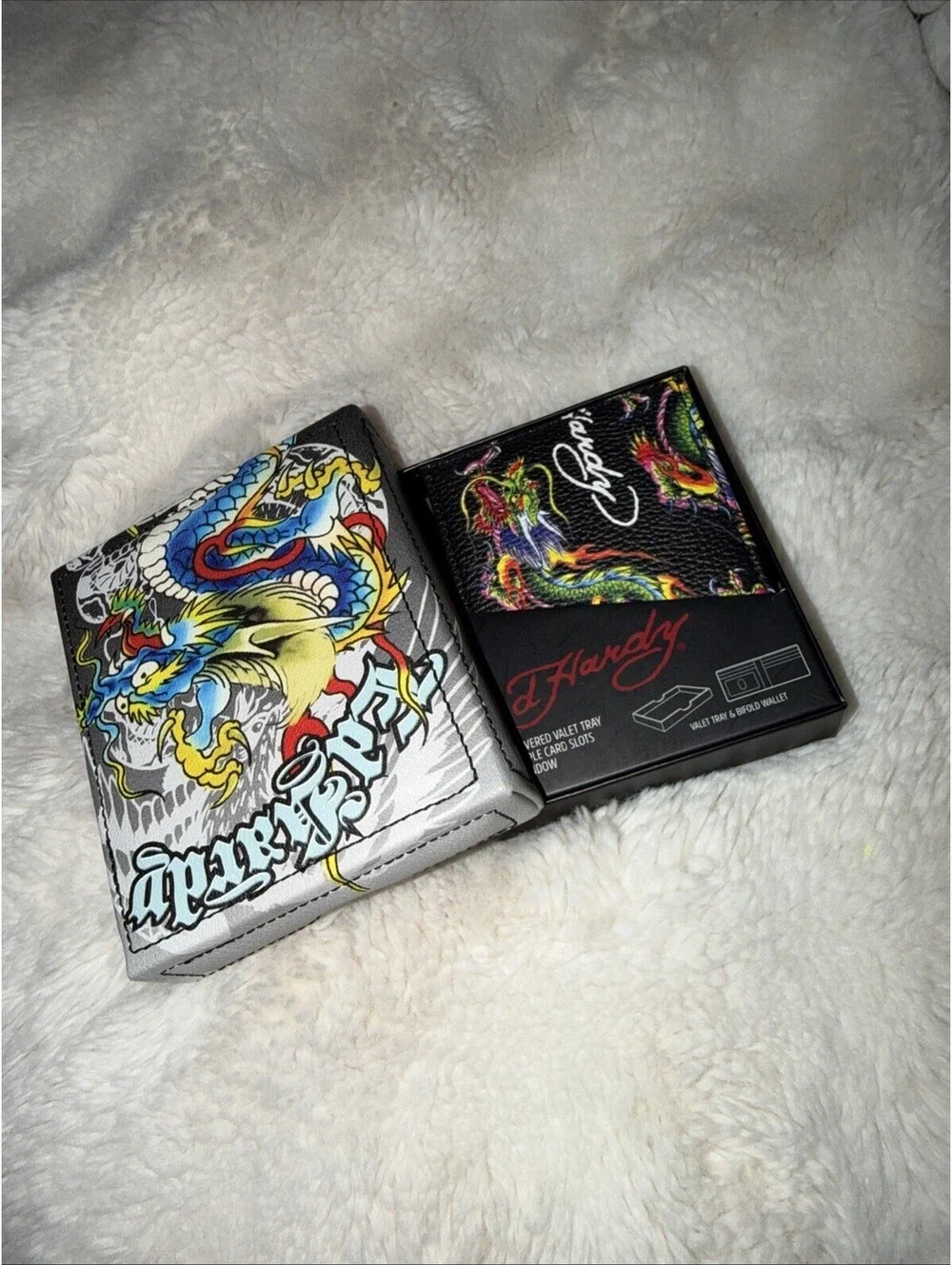 Ed Hardy Men's Dragon Bifold Black Wallet New In Box.